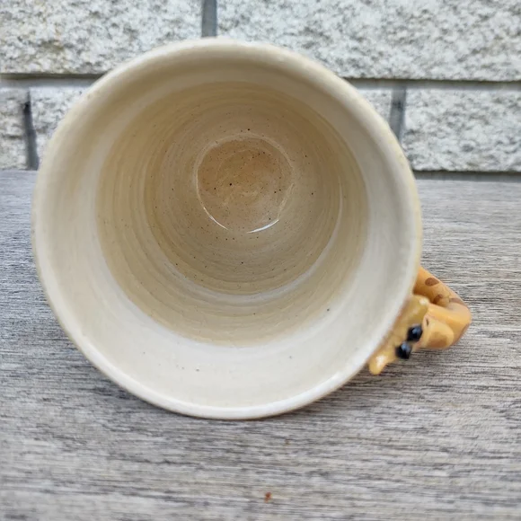 Stoneware Giraffe Mug (or Succulent Pot !) FLAW - Picture 9 of 9